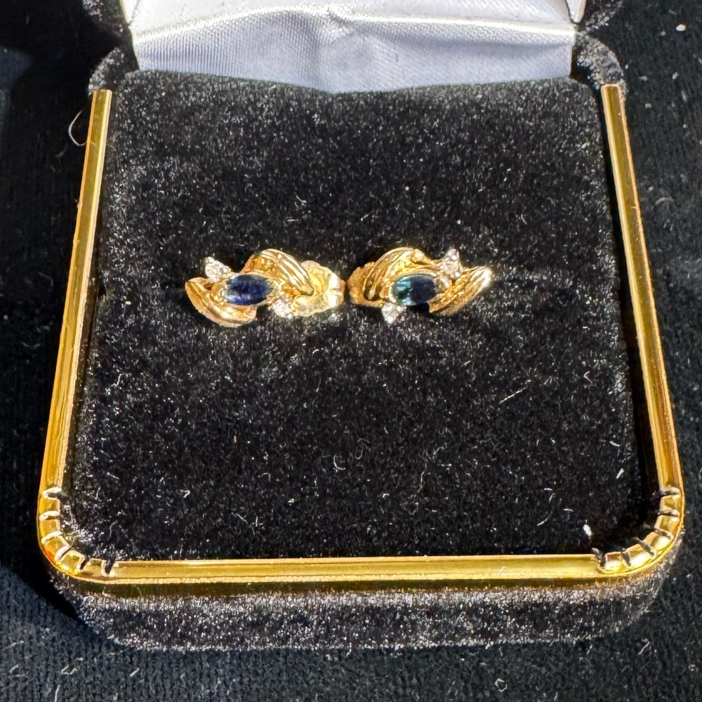 14 Kt Yellow Gold Diamond and Sapphire Earrings